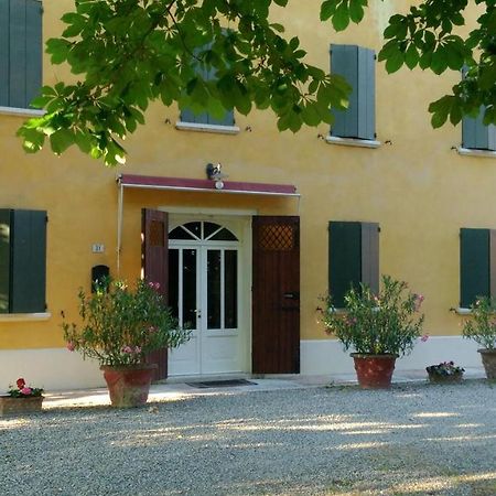 B&B Il Naviglio Di Antonelli Fabio Bastiglia Exterior foto
