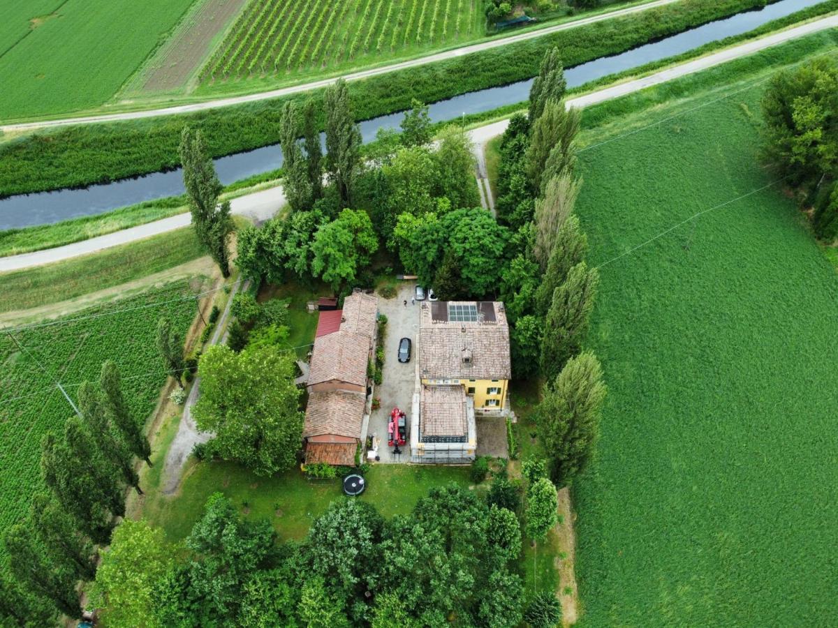 B&B Il Naviglio Di Antonelli Fabio Bastiglia Exterior foto